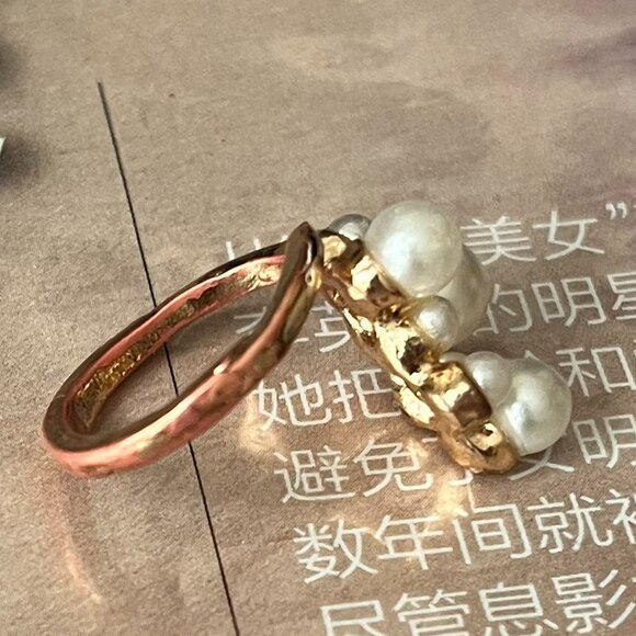 One-of-a-kind Adjustable Pearl Nail Ring - Picture 6 of 10
